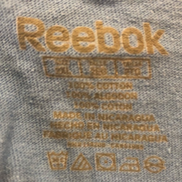 Men’s Reebok Long Sleeve Shirt - Picture 3 of 3